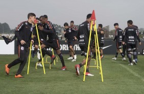 Jogadores fizeram atividades antes do confronto com o Palmeiras