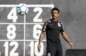 Paulo Roberto ser opo no banco de reservas na partida contra o Flamengo
