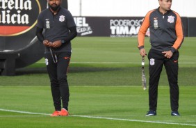 Dyego Coelho e Jair Ventura durante o treino desta terça-feira no CT