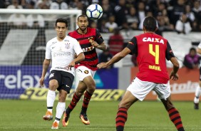 Jadson faz lançamento na partida contra o Sport