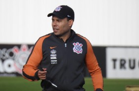Jair Ventura durante treino de reapresentação no CT Joaquim Grava