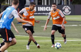 Gabriel e Pedrinho no treinamento de hoje no CT Joaquim Grava