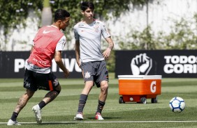 Ángelo Araos durante as atividades desta manhã no CT