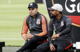 Jair Ventura e Dyego Coelho durante o treino de hoje no CT Joaquim Grava