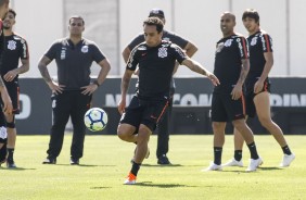 Jadson durante o ltimo treino do Corinthians antes do jogo contra o Internacional