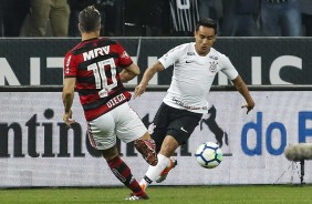 Jadson em partida contra o Flamengo, pela Copa do Brasil, na Arena Corinthians