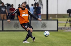 O veterano Danilo também se reapresentou no CT Joaquim Grava