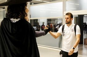 Zagueiro Henrique durante chegada do elenco  Arena Corinthians para deciso contra o Flamengo