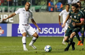 Roger em partida contra o Amrica-MG, pelo Brasileiro