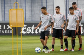 Thiaguinho, Sergio Daz, Gabriel e Pedro Henrique no treino de hoje no CT