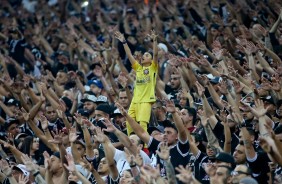 Torcedores embalaram a vitória do Corinthians sobre o Flamengo, pela Copa do Brasil