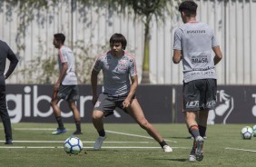 Romero em treinamento desta tera, no CT