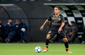 O meia Jadson durante partida contra o Flamengo, pelo Brasileirão