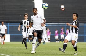 Danilson durante jogo contra o Figueirense, pela Copa do Brasil Sub-17