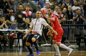 Caio durante vitria sobre o Joinville, pela Copa do Brasil de futsal