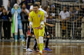 Goleiro Obina marcou contra o Joiville, pela Copa do Brasil de futsal