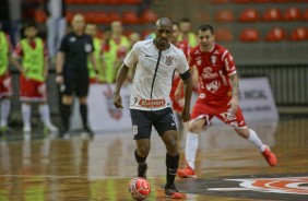 Nen durante final contra o Joinville, pela Copa do Brasil de futsal