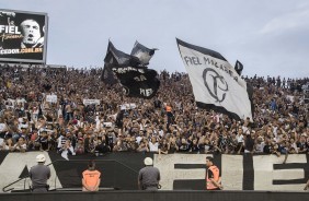 Torcida durante treino aberto de hoje na Arena Corinthians