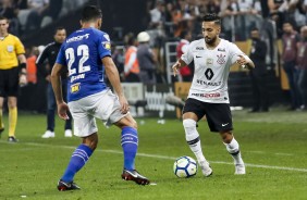 Clayson entrou no segundo tempo contra o Cruzeiro, pela final da Copa do Brasil