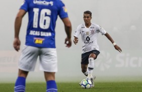 Pedrinho entrou no segundo tempo contra o Cruzeiro e deu nova cara ao jogo