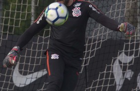 Jogadores retornam aos treinos após empate com Vitória
