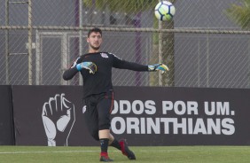 Jogadores retornam aos treinos após empate com Vitória