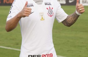 Jogadores retornam aos treinos aps empate com Vitria