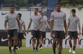 Jogadores em atividade no treino desta quarta-feira antes de enfrentar o Botafogo