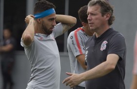 Jogadores em atividade no treino desta quarta-feira antes de enfrentar o Botafogo