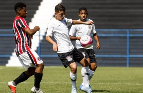 Corinthians enfrenta o So Paulo pelo campeonato paulista sub-15