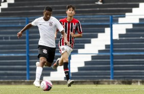 Corinthians enfrenta o So Paulo pelo campeonato paulista sub-15