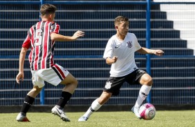 Corinthians enfrenta o So Paulo pelo campeonato paulista sub-15