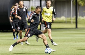 Corinthians faz seu último treino antes de enfrentar o São Paulo na Arena