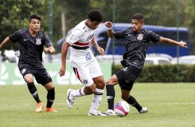 Corinthians vence o São Paulo por 3 a 1 e está na final do campeonato paulista sub-20