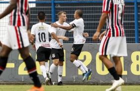 Equipe do Corinthians sub-20 enfrenta o São Paulo pelo campeonato paulista