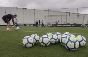 Jogadores realizam treinamentos no treino desta tarde