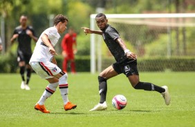 Corinthians enfrenta o So Paulo pelo campeonato paulista sub-13