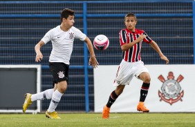 Corinthians enfrenta o São Paulo pelo campeonato paulista sub-13
