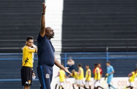 Corinthians enfrenta o São Paulo pelo campeonato paulista sub-13