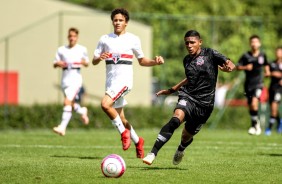 Corinthians enfrentou o São Paulo pelo campeonato paulista sub-15