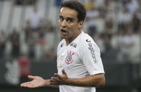 Jadson foi bastante acionado no jogo de hoje contra o Vasco