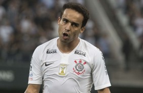 Jadson foi bastante acionado no jogo de hoje contra o Vasco