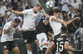 Jogadores do Corinthians lutaram até o fim para segurar a vitória
