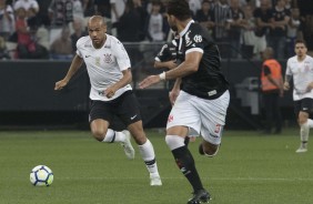 Jogadores do Corinthians lutaram at o fim para segurar a vitria