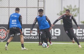 Paulo Roberto e Jonathas no treino desta segunda; time se prepara para enfrentar o Atlético-PR