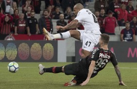 Emerson Sheik durante o jogo contra o Atlético-PR