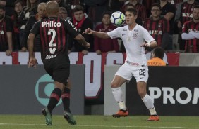 Matheus Vital entrou em campo contra o Atlético-PR nesta quarta-feira
