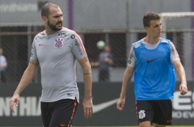 A experiência e a juventude, Danilo treina ao lado de Rodrigo Figueiredo