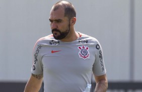 O meia Danilo faz seu penúltimo treino como jogador do Corinthians
