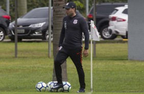 Treinador Jair Ventura treina o time no CT para enfrentar o Grêmio, pelo Brasileirão